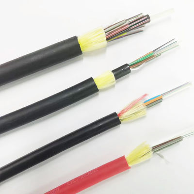 Résistant à la traction Aérien extérieur 4 12 18 24 36 48 60 72 96 144 Réseau de base Cable à fibre optique