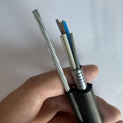 Figure aérienne 8 Cable à fibre optique autoportant GYXTC8S GYTC8A GYXTC8Y GYTC8S avec messager de fil d'acier