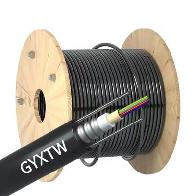 8 fibre aérienne de base et fibre de conduit G.652 D tube central blindé GYXTW câble à fibre optique extérieur