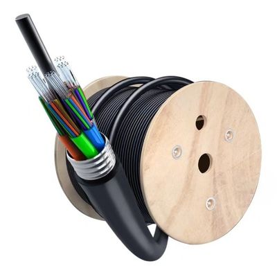 Vente à chaud GYTA 24 noyaux Tubes lâches en filets pour l'installation anti-humidité du conduit aérien Cable à fibre optique
