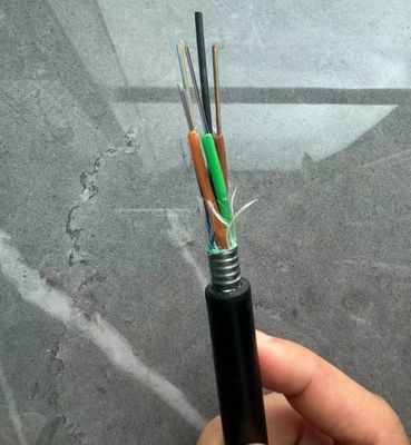 PSP Flexibilité 24Cores Outdoor GYTS G652D câble à fibre optique pour aérien