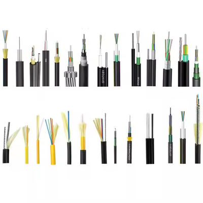 Figure 8 Cable à fibre optique avec ruban d'aluminium / ruban d'acier Conception blindée et autoportante pour les conditions météorologiques difficiles
