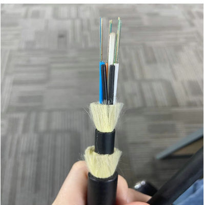 Multimode extérieur / mode unique 4 8 12 24 48 câble optique à fibre optique ADSS
