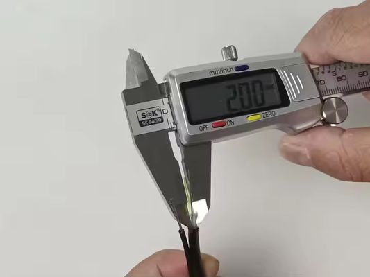 Le câble optique à fibre optique 8/12/24/48 est un câble aérien extérieur de base GYTC8Y/GYTC8S/GYTC8A/GYXTC8A/GYXTC8Y.