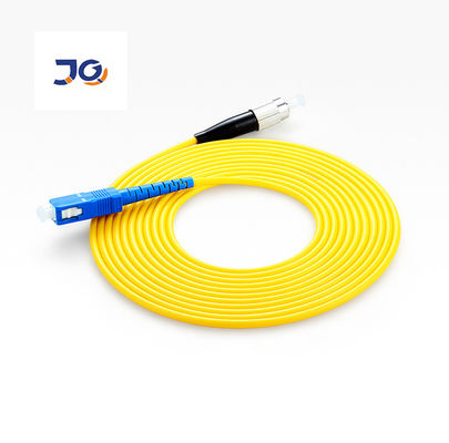 SC APC à SC UPC Cordon de patch en fibre optique 3 mm LSZH Cable optique en mode unique 1m 2m 3m FTTH Jumper