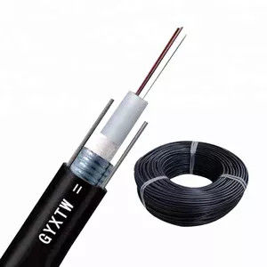 Câble optique aérien GYXTW 24 fibres avec fil d'acier de messager, câble à fibre optique gaine en PEHD
