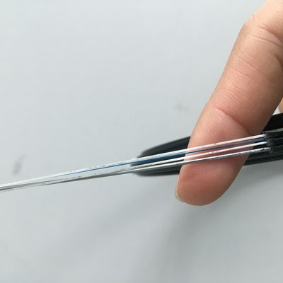 le revêtement G652D 2 de la couleur 250um creuse le câble d'interface optique de fibre de Ftth FRP a renforcé pour extérieur