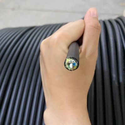 G652d câblent la veste de double de câble optique de fibre de noyau d'ADSS 72