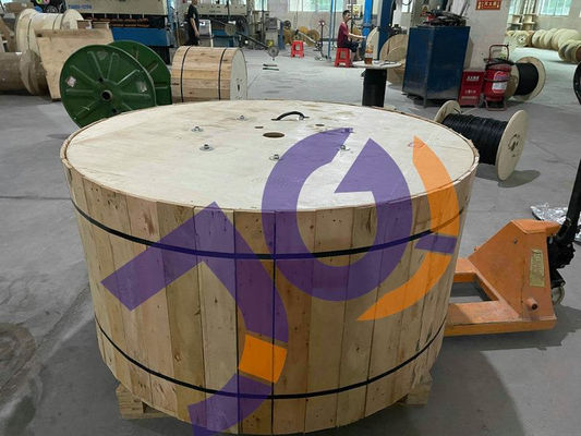 Noyau 8 12 aérien du câble 6 de fibre de l'envergure 50m ADSS 24 câbles optiques extérieurs de fibre de 48 noyaux