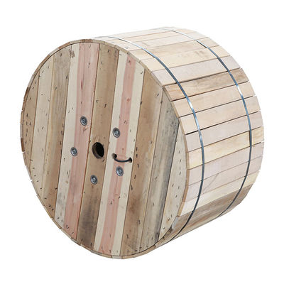 Le câble optique extérieur aérien ADSS 24 de fibre creuse le diélectrique de fil de G652D Aramid autosuffisant